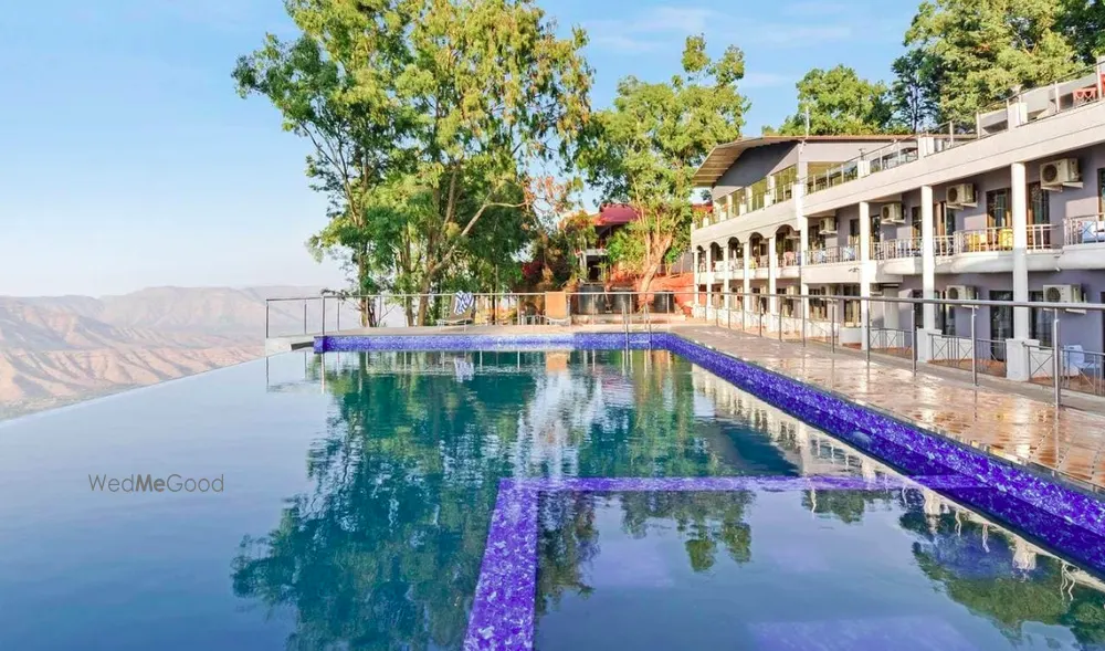 Cloud Mist Resort And Spa