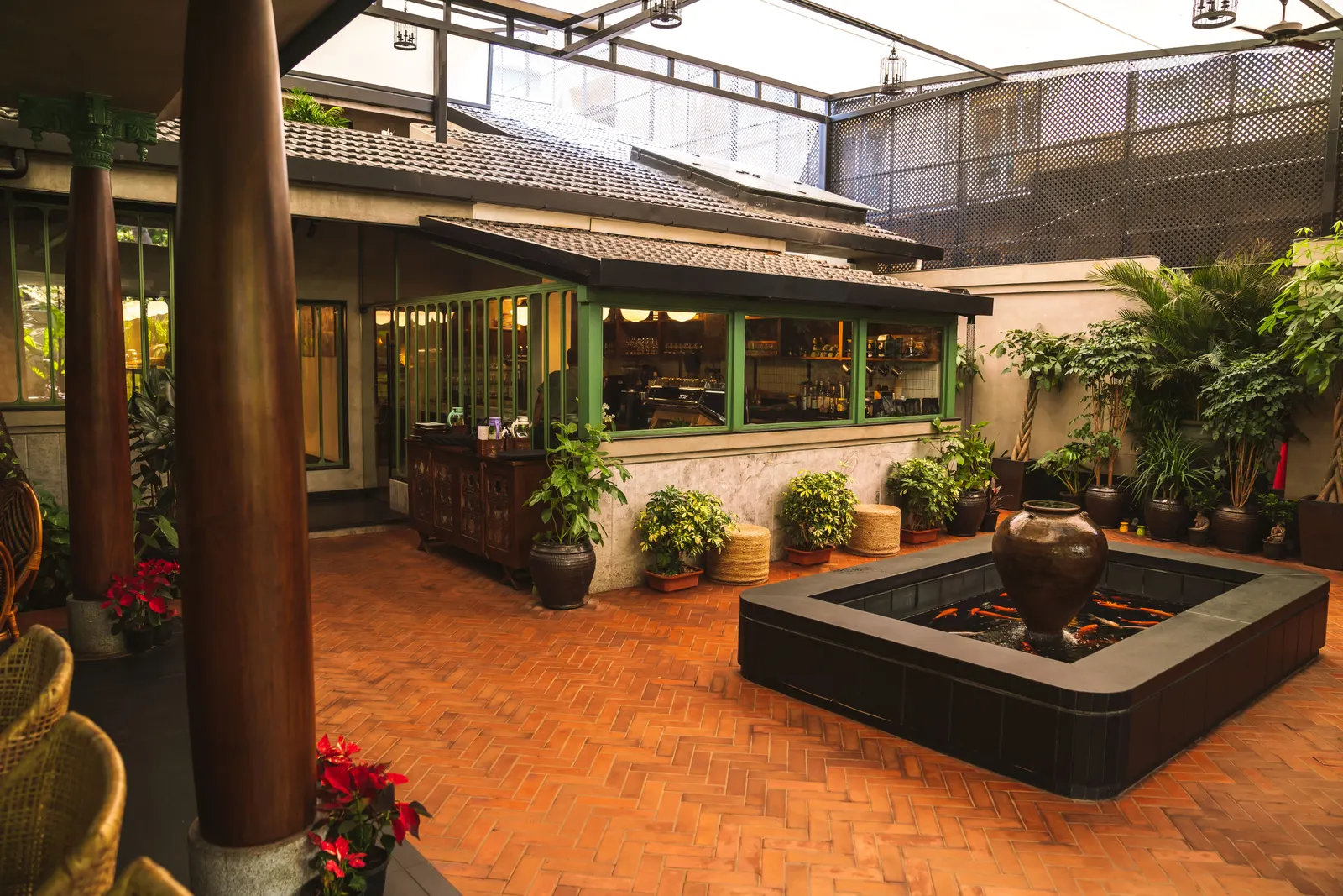The Entrance Cafe