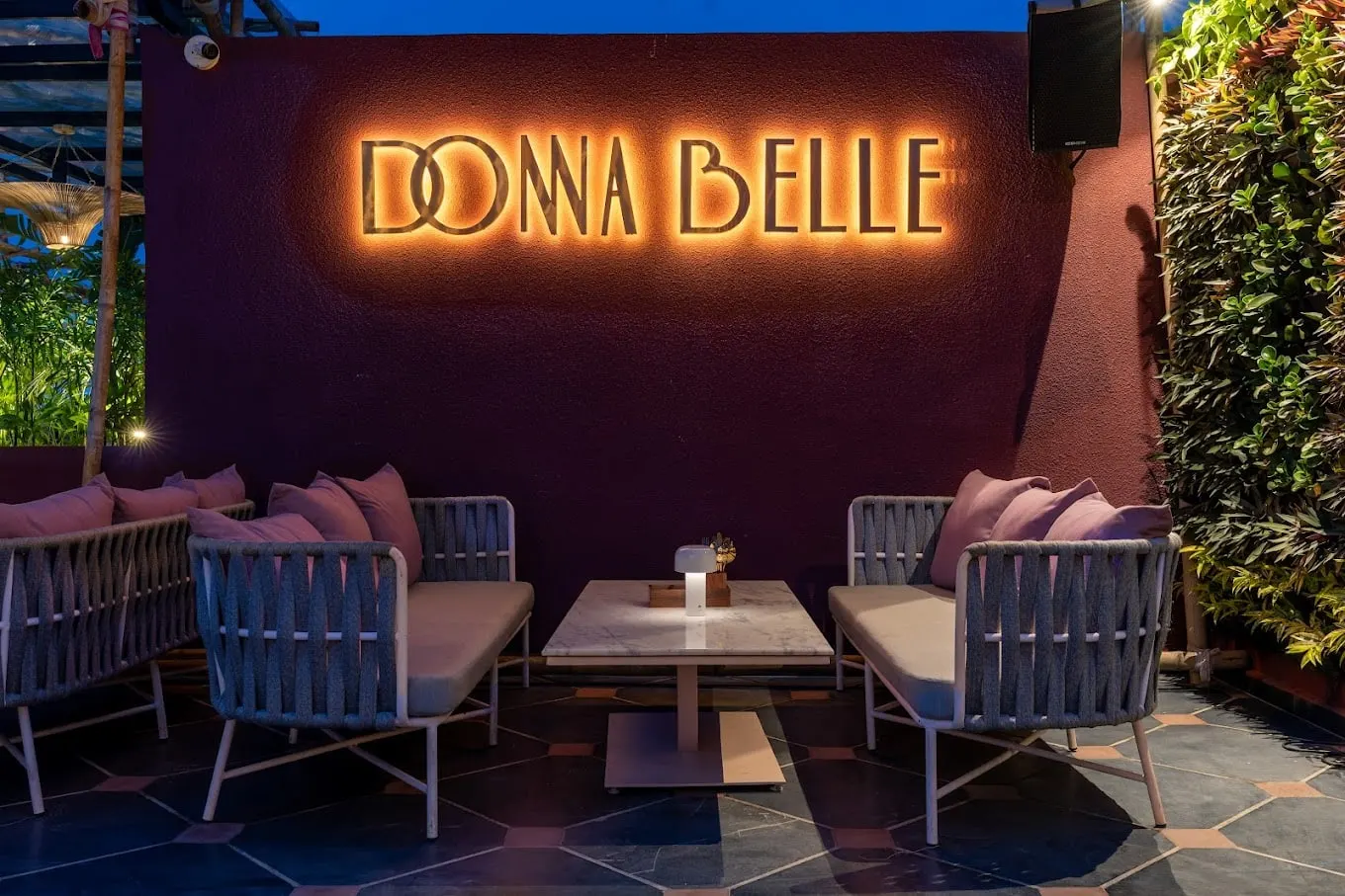 Donna Belle