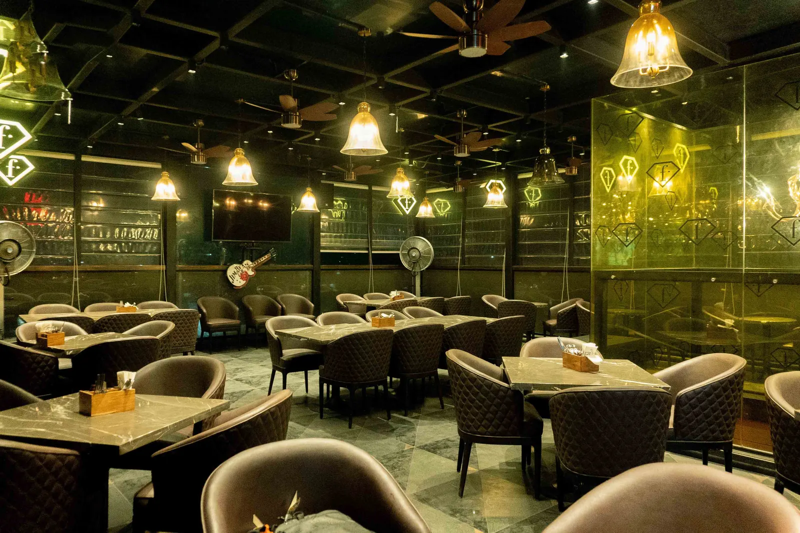 FTV Bar & Lounge