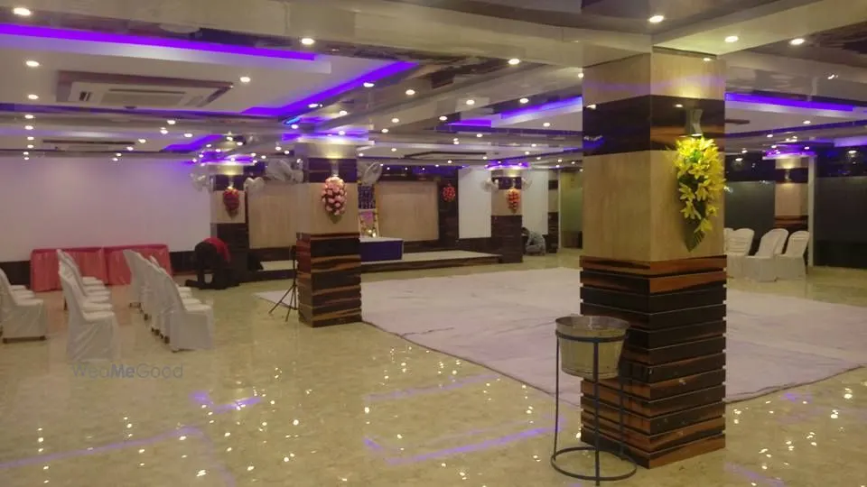 Hotel Crystal International - Dhanbad