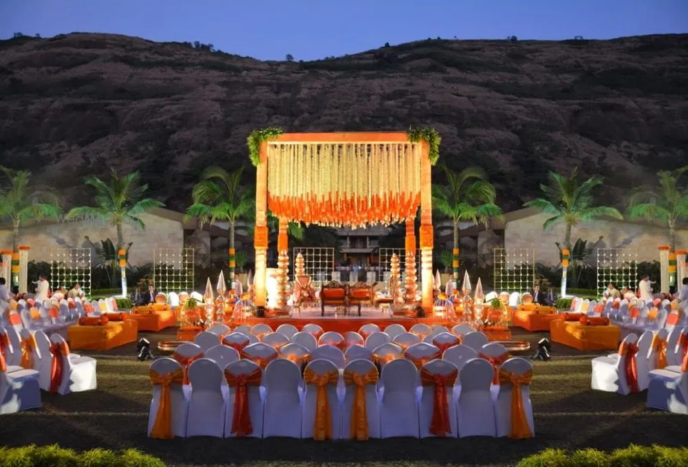 Della Resorts