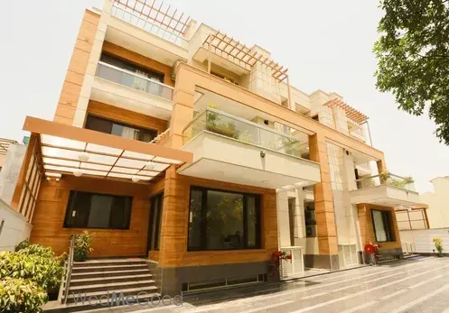 Alpina Hotel