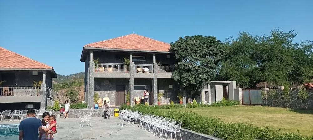 Maanvilla Resort