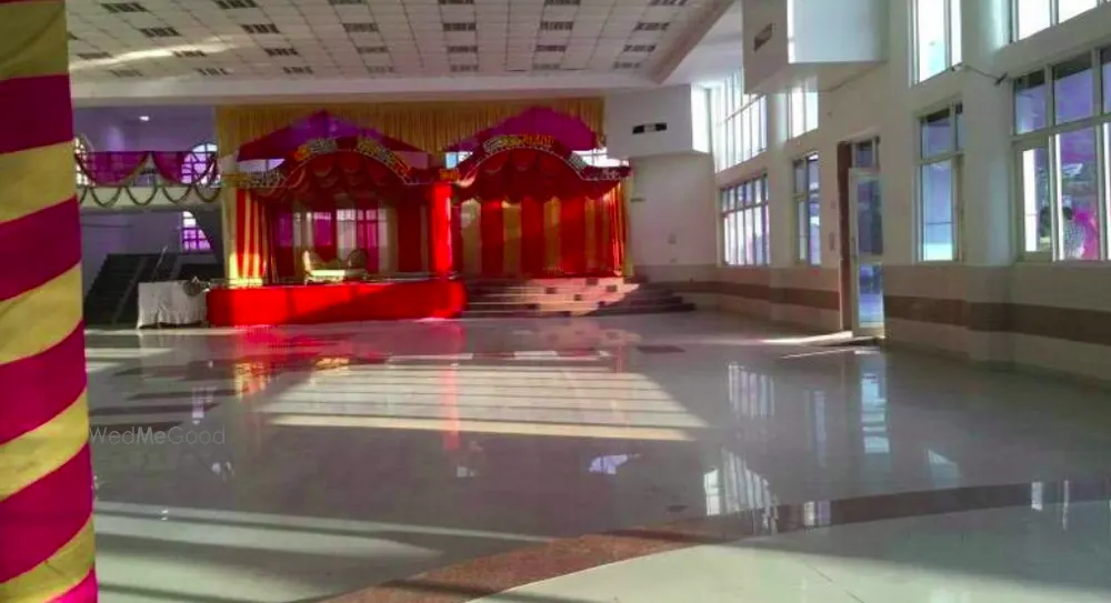 Harnaraian Palace