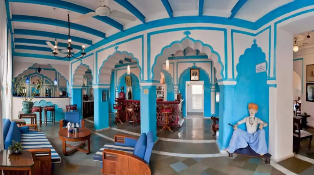 Raj Mahal Bar - Neemrana Fort-Palace