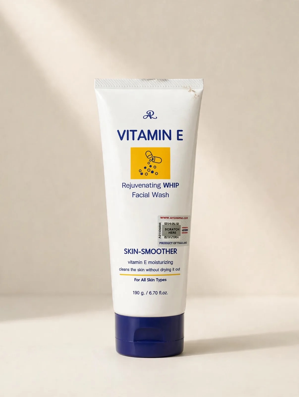 AR Vitamin E Rejuvenating Whip Facial Wash view 3