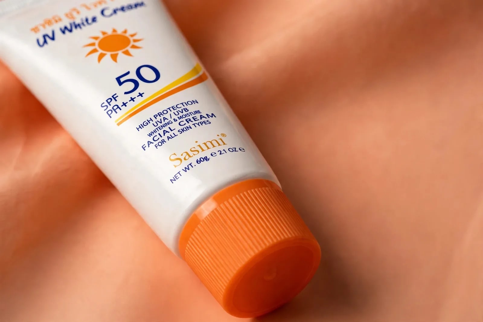 Sasimi UV White Sunscreen SPF 50 PA+++ view 3