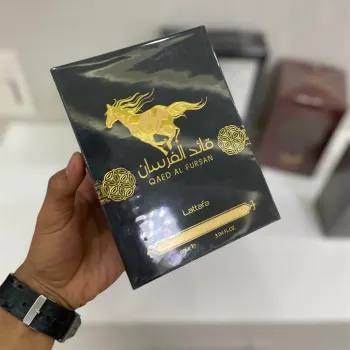 Qaed Al Fursán de Lattafa 
