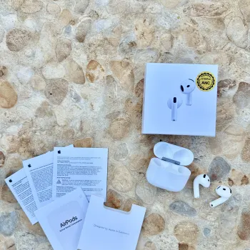 AirPod 4