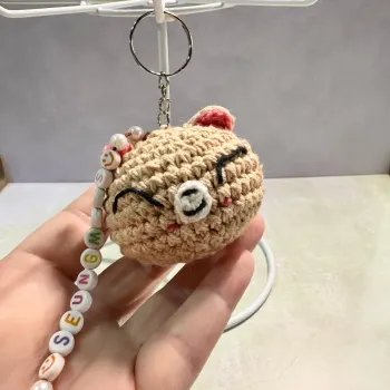 LLAVERO AMIGURUMI "SEUNGMIN" Cód.: LLA011