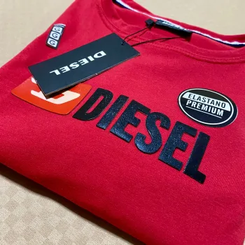 REMERA DIESEL ROJO