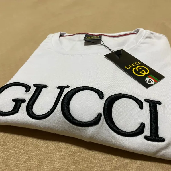 REMERA GUCCI