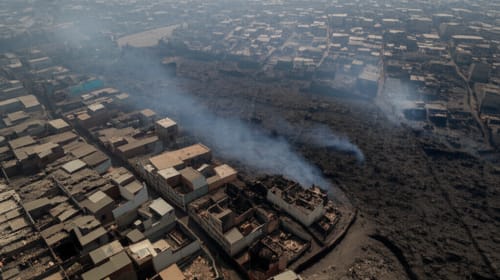 Heartbreak in Lima: Massive Fire Destroys Dozens of Homes Overnight!