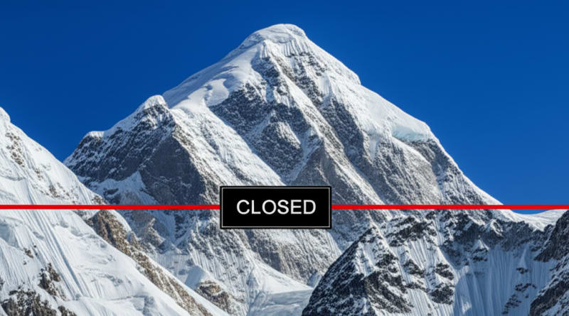⛰ The Secret of the Himalayas: This ICONIC Peak Vanished From Trekkers' Maps! You Won't Believe Why!