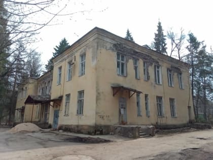 ОБНИНЦЫ ПРОСЯТ ГУБЕРНАТОРА РАССКАЗАТЬ, ЧТО БУДЕТ С МЕДГОРОДКОМ НА УЛИЦЕ ПИРОГОВА