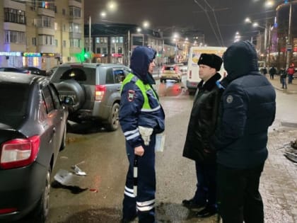 В Калуге в массовом ДТП с участием маршрутки пострадало 9 человек