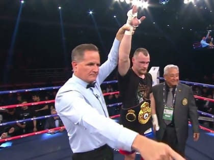 Боксёр Алексей Егоров из Обнинска завоевал золотой пояс чемпиона WBA GOLD