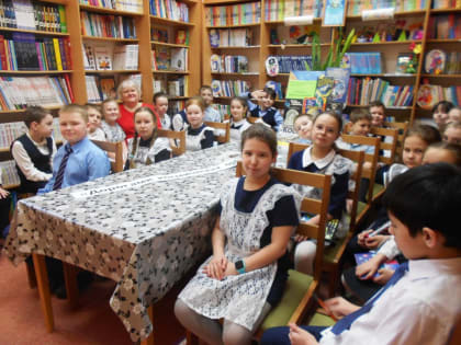 Познавательный час: «Дорогами космических орбит!»