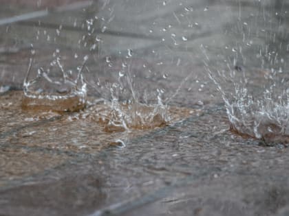 Спасатели предупреждают калужан о надвигающейся грозе с дождём