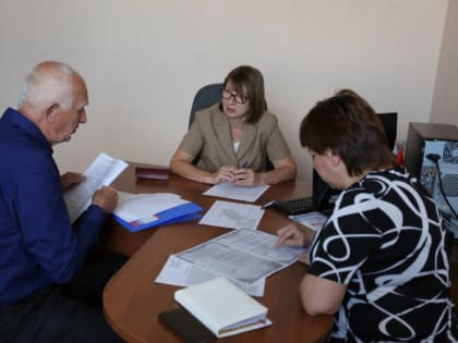 Депутат Ирина Яшанина провела личный прием граждан