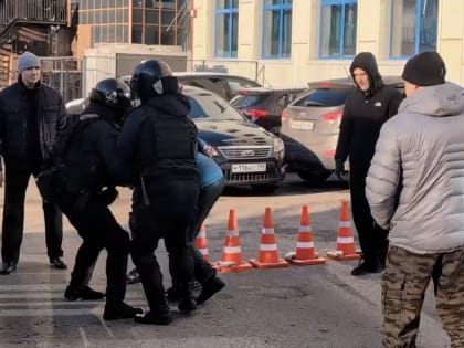 Учения в Калужском арбитражном суде: безопасность судебных заседаний на первом месте