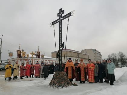 День защитника Отечества в Казанском соборе города Людиново.