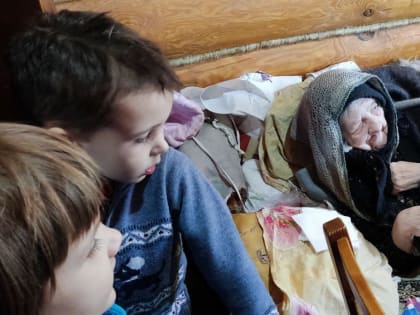 Рождественские колядования воскресной школы Успенского кафедрального собора города Козельска