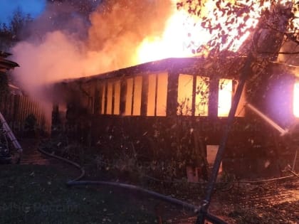 Жилой дом сгорел в Калужской области
