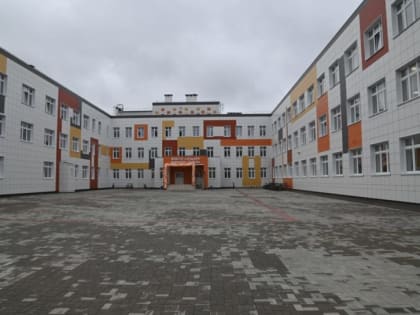 ДОРОГИ У ДВУХ НОВЫХ ОБНИНСКИХ ШКОЛ НЕ УСТРАИВАЮТ ГИБДД