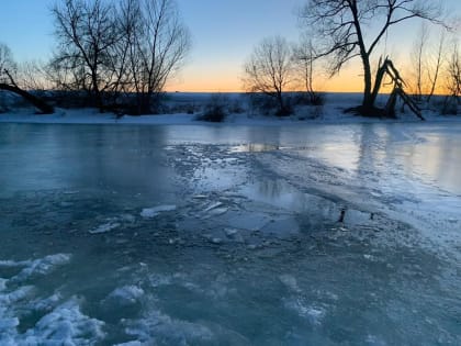 Два мальчика погибли, провалившись под лед реки Протвы