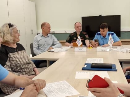 Дмитрий Афанасьев провел прием граждан по вопросам защиты прав участников СВО и членов их семей