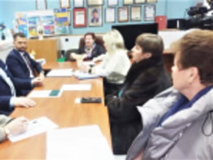 Татьяна Коняхина провела расширенное заседание совета ТОС «Содружество»