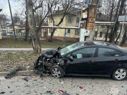 Два человека пострадали в столкновении пары иномарок в Калуге