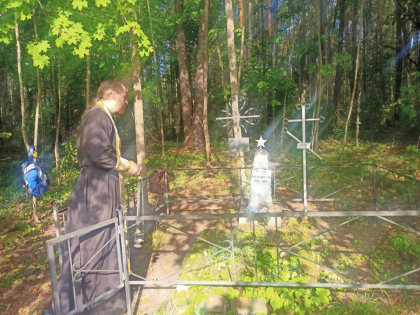 Заупокойное богослужение на воинских захоронениях