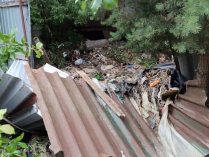 Несколько домов калужан затопило водой и мусором после ливней