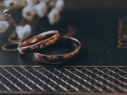 В День города в Калуге вступили в брак 48 пар