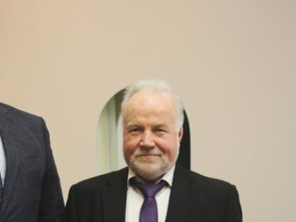 Главный врач областной детской стоматологической поликлиники отметил юбилей