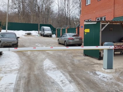 Ищем собственников металлического навеса