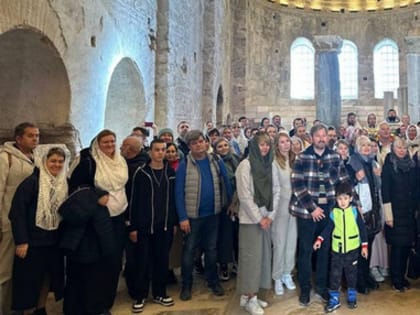 В храме святителя Николая Мирликийского в турецком Демре прошли праздничные богослужения