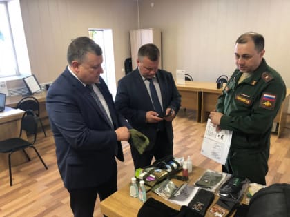 Сослан Такаев посетил пункт отбора на военную службу по контракту