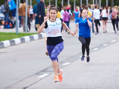 В ДЕНЬ ФИЗКУЛЬТУРНИКА В НАУКОГРАДЕ «ДОРОГОЮ ДОБРА» ПРОБЕЖАЛИ 750 ЧЕЛОВЕК