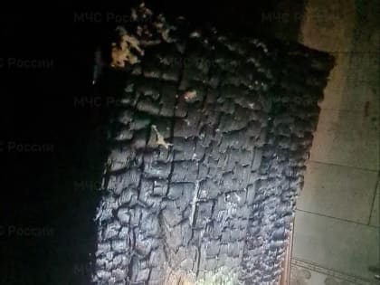 В Калужской области сгорела баня