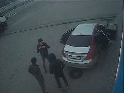 В Россию экстрадировали гражданина Таджикистана, зарубившего лопатой пенсионера под Калугой
