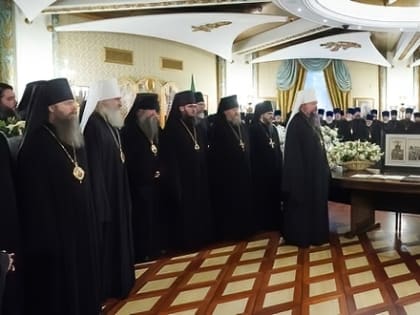 В Храме Христа Спасителя состоялся прием по случаю 14-й годовщины интронизации Святейшего Патриарха Кирилла