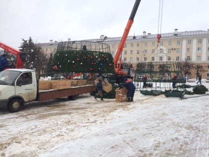 Начался демонтаж новогодних конструкций