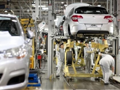 Доцент Юлия Чернова: статистику Калужской области подпортили зарплаты автопрома и доходы арендодателей