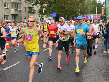 С Днём города Обнинск поздравил Владислав Шапша забегом в Атомном марафоне