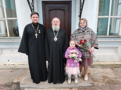 Епископ Никита вручил юбилейные медали священнослужителям и мирянам приходов города Людиново