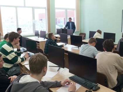 Юные технари съехались на инженерную смену в калужский бауманский университет
